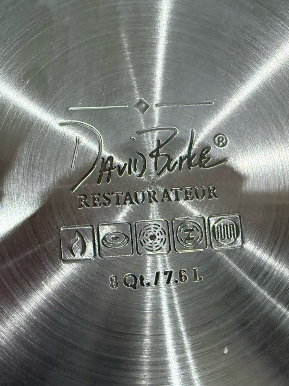 David Burke Auro 8-quart stock Pot - Picture 6 of 7
